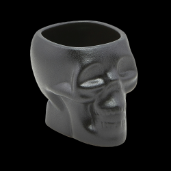 Skull mug cast iron effect...